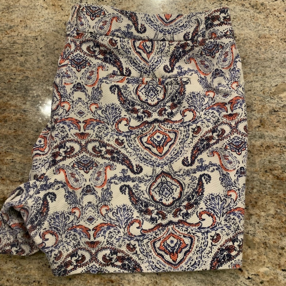Patterned shorts - Picture 4 of 5